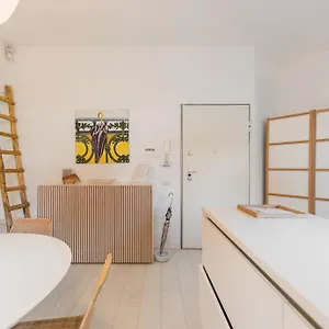 https://maison-re-di-roma.it-romehotels.com