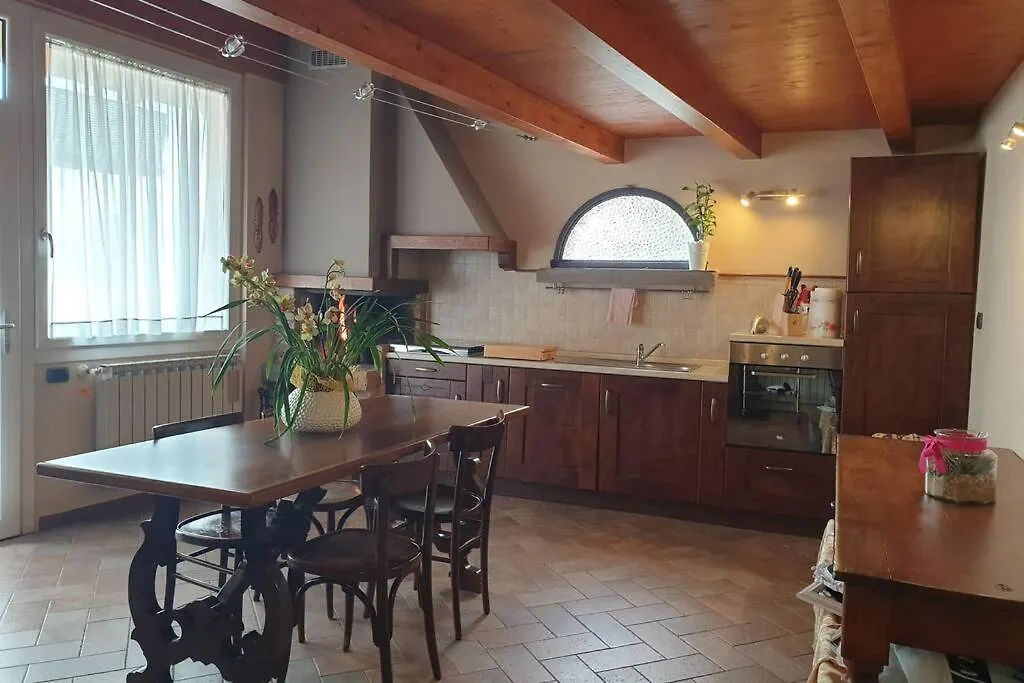 Vakantiehuis Casa Della Cascata Villa Predore Italië